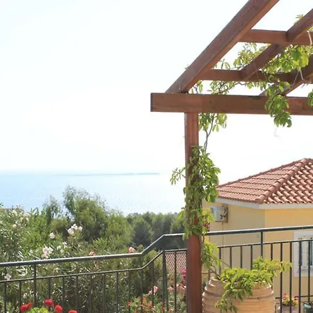 Apartment Maria's Garden